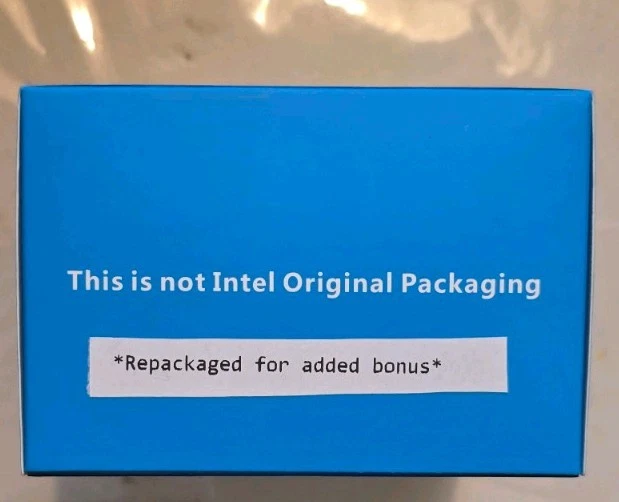 Intel Core i7-8700 6-core Brand new with core fan #K69237-001 - Image 4 of 4