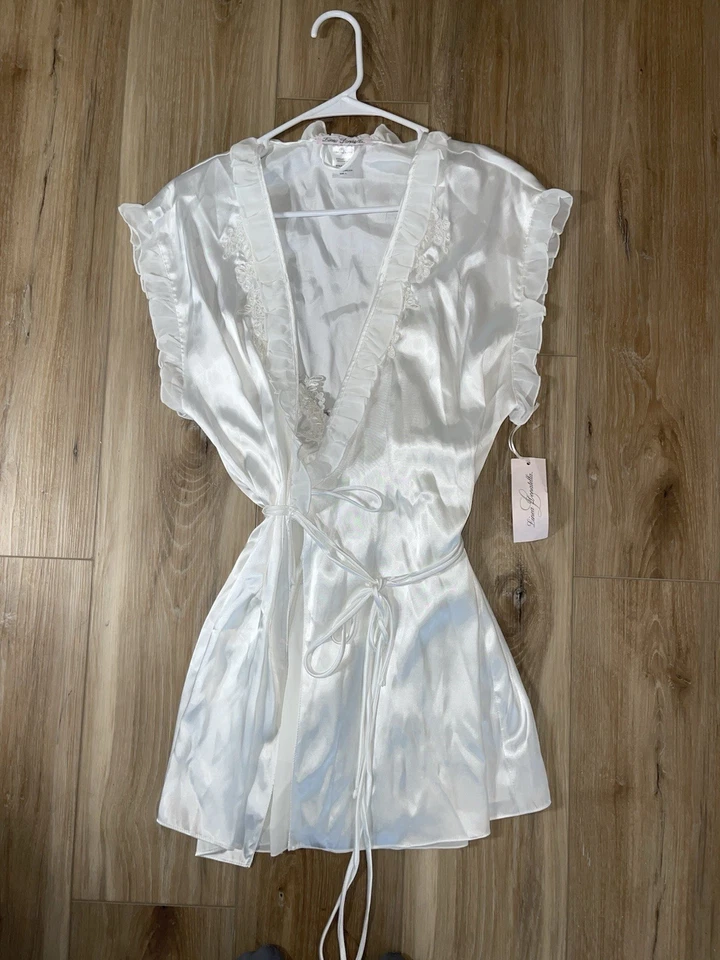 Donatella Satin Nightgown 1990s Vintage Linea L Delicate Lace Trim Bridal - Image 2 of 4