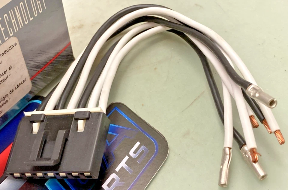 Новый подлинный разъем BWD PT5793 - Изображение 4 из 4