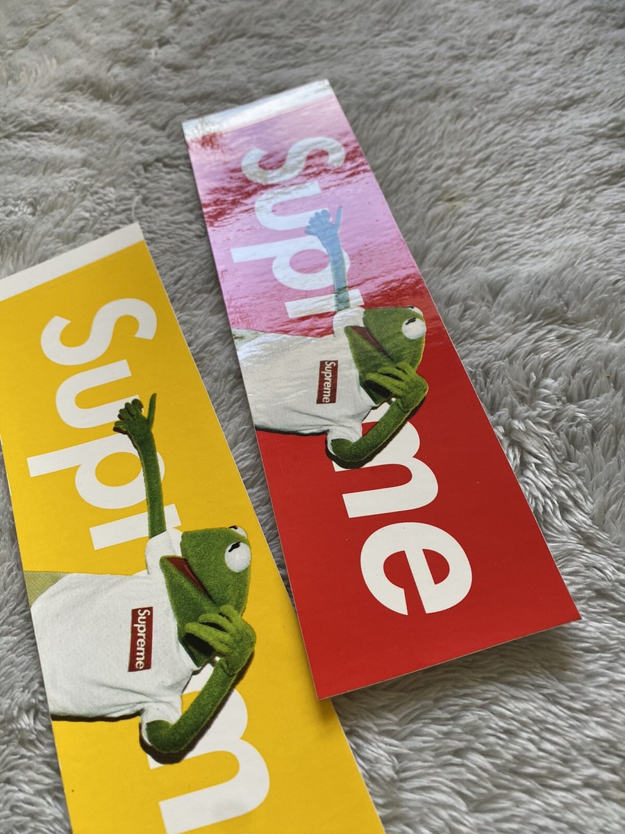 supreme カーミット　ステッカー　赤 Supreme - supreme カーミット ステッカーの通販 by gdc018's