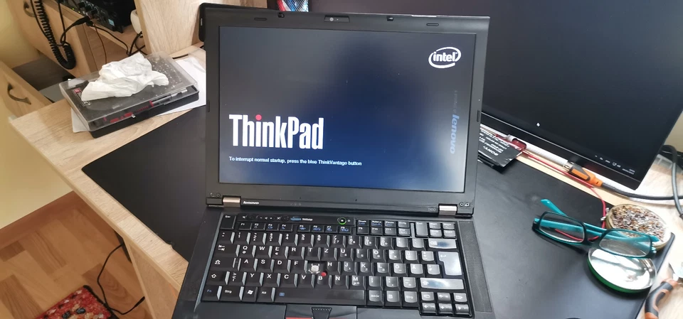 Lenovo ThinkPad T410 14.1in. working - Image 2 of 4