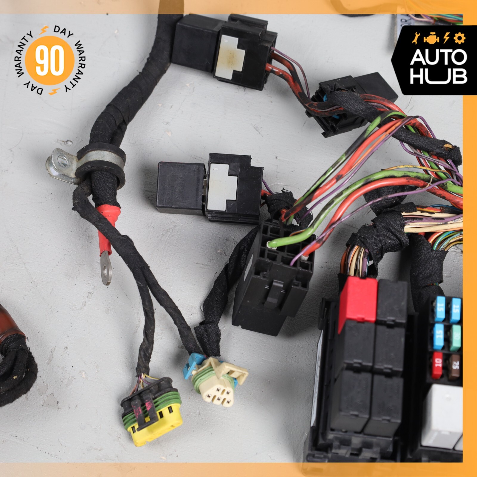 08-10 Maserati GranTurismo M145 4.2L Engine Bay Fuse Box Wiring Harness OEM