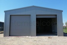 Isolierte Stahlhalle 15x15x5m PV-Bereit Industriehalle Lagerhalle Gewerbehalle