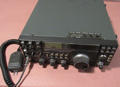 ICOM IC-751A HF TRANSCEIVER