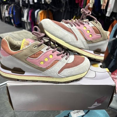 Size 9.5 - Feature x Saucony Courageous Bacon & Eggs Pads!!!