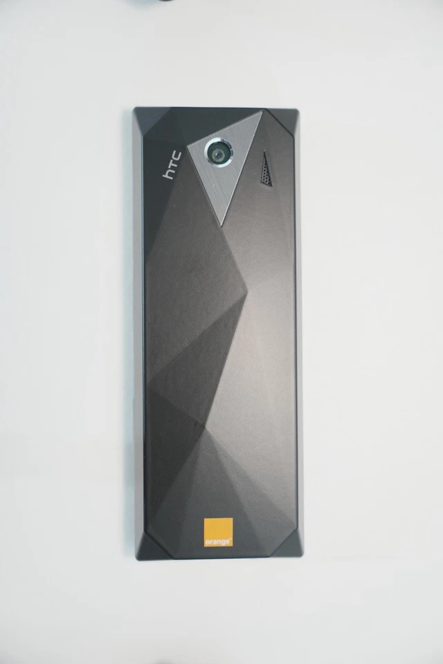 HTC S740 Brand New Unboxed – Orange Locked – Rare Windows Mobile Slider QWERTY - Image 2 of 4