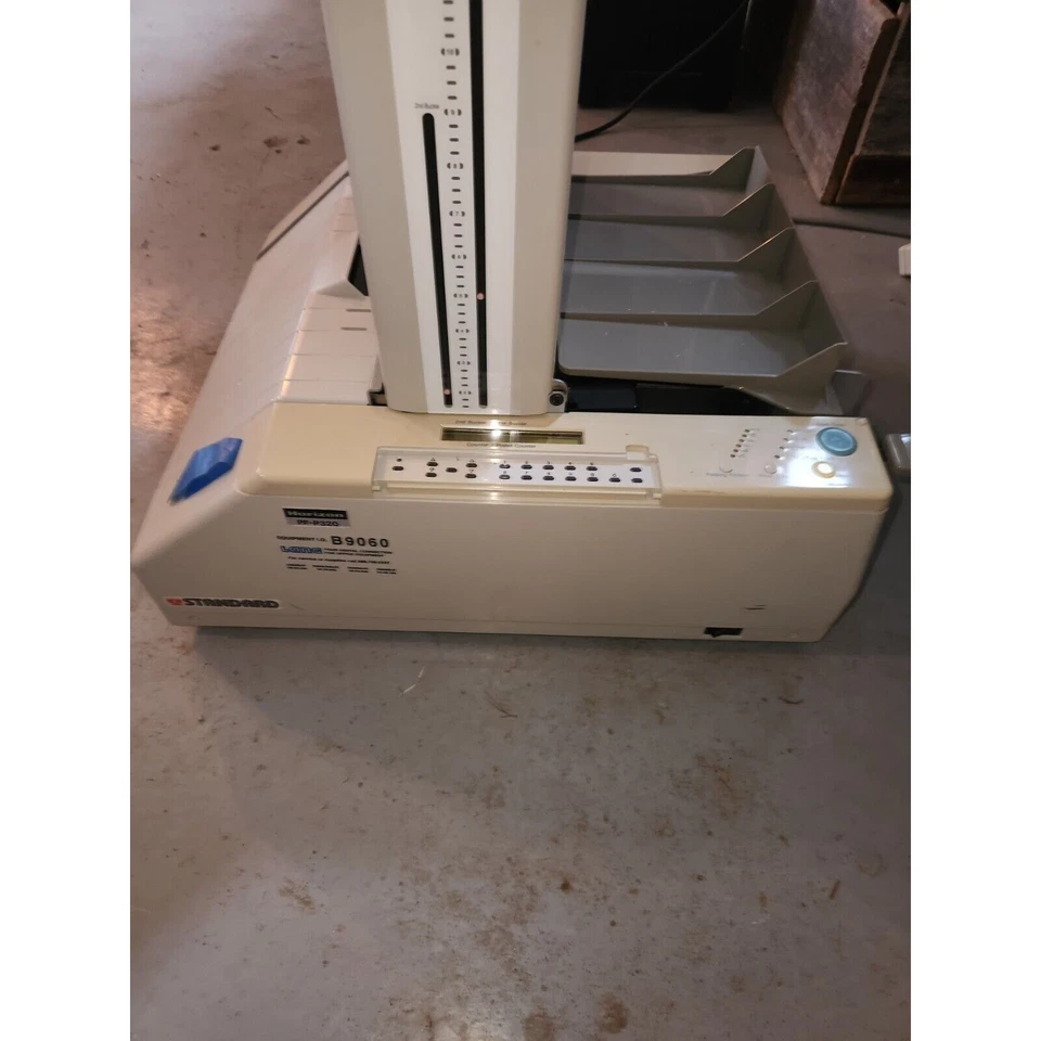 Carpeta de papel automática Standard Horizon PF-P320 para reparación ver descripción Foto 3 de 4