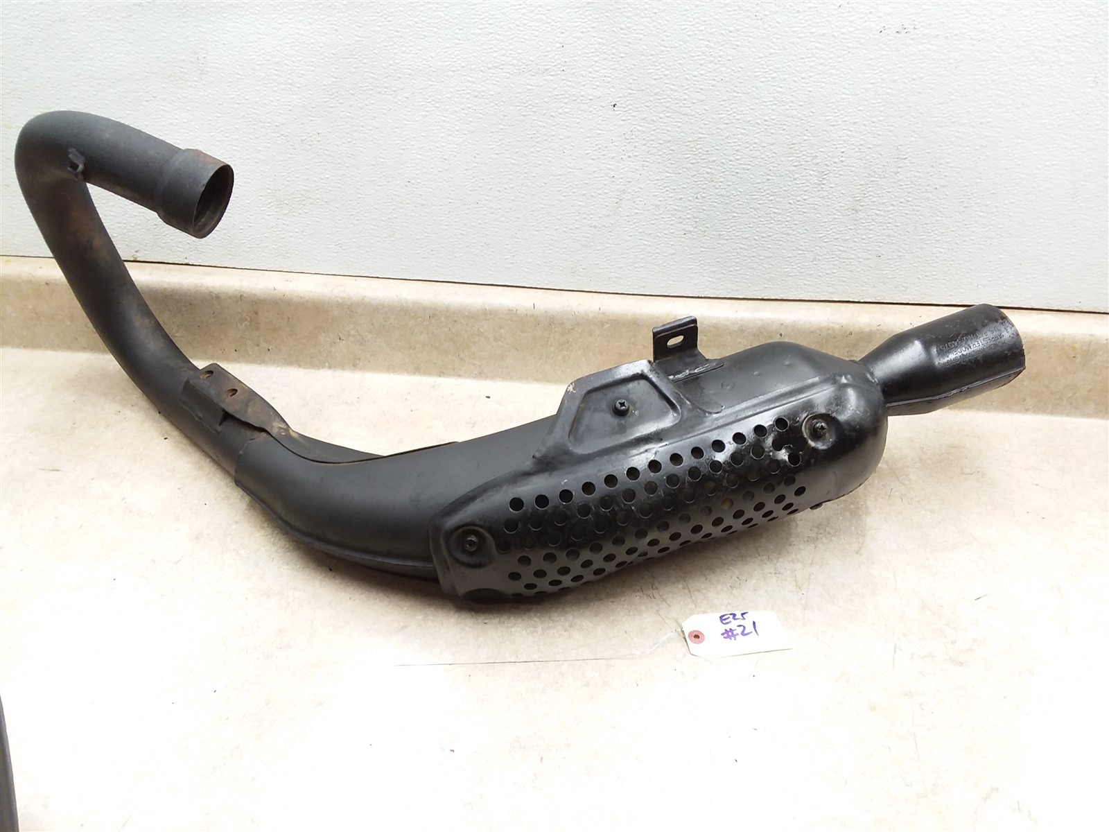 Honda 250 FL FL250 ODYSEEY Original Exhaust Chamber #21 ARP E25