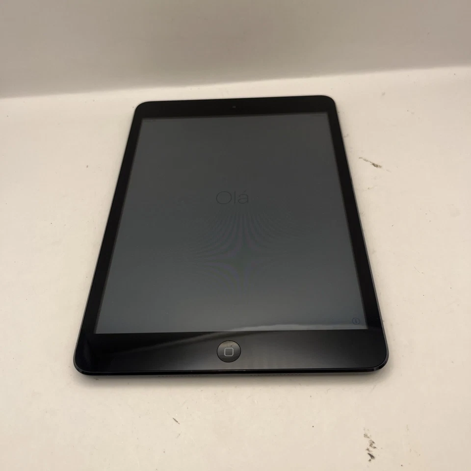 Apple iPad mini 1st Gen. Cellular, 7.9 Inches  - Image 3 of 4