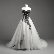 HOT Black and White Wedding Dress Sweetheart Sleeveless Long Tulle Bridal Gown
