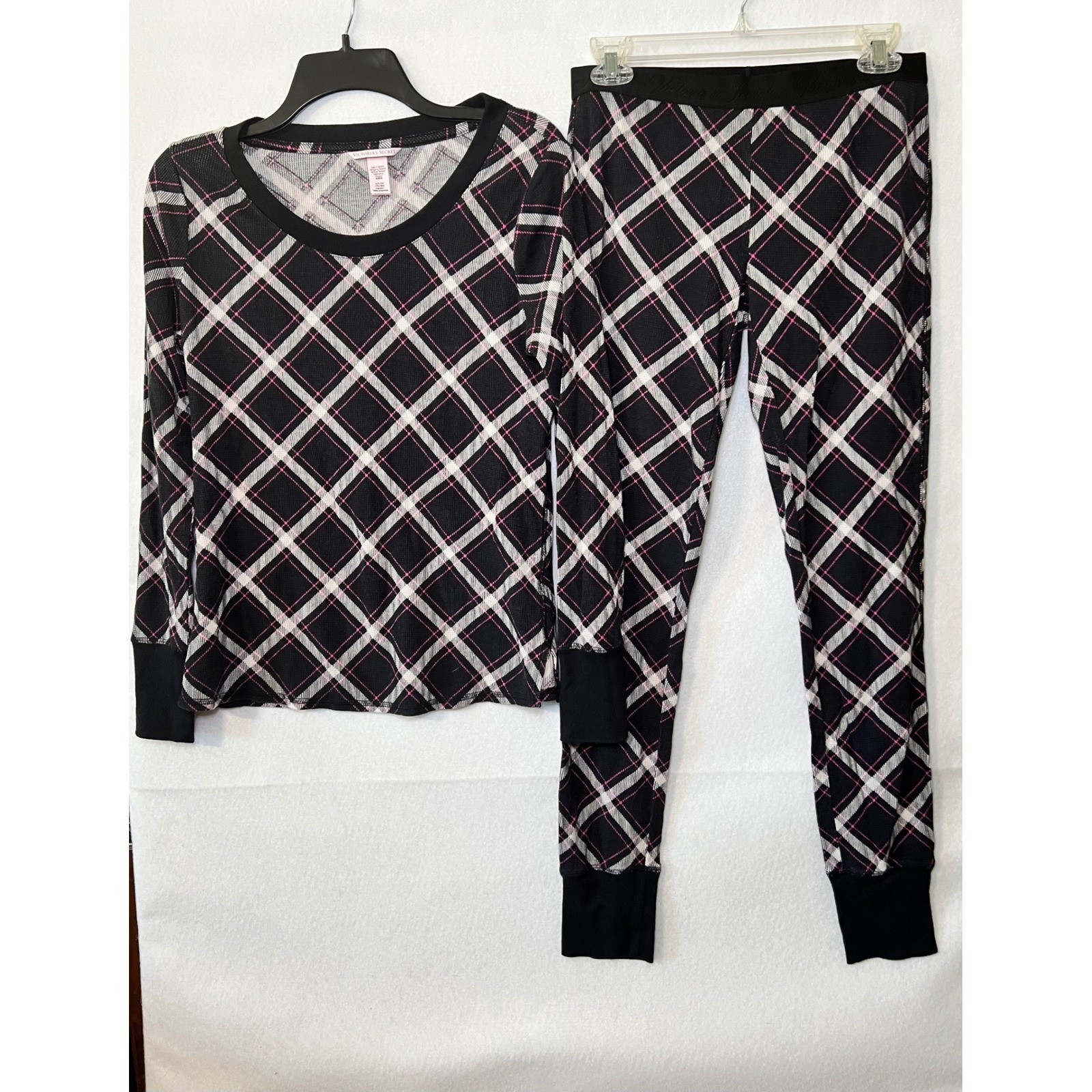 Victoria's Secret Black Pink Cozy Comfy Playful Plaid Thermal PJ Set Size Small