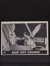1966 Topps Lost in Space Trading Cards 16