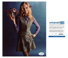 Hayley Mills "The Parent Trap" AUTOGRAPH Signed Autographed 8x10 Photo ACOA