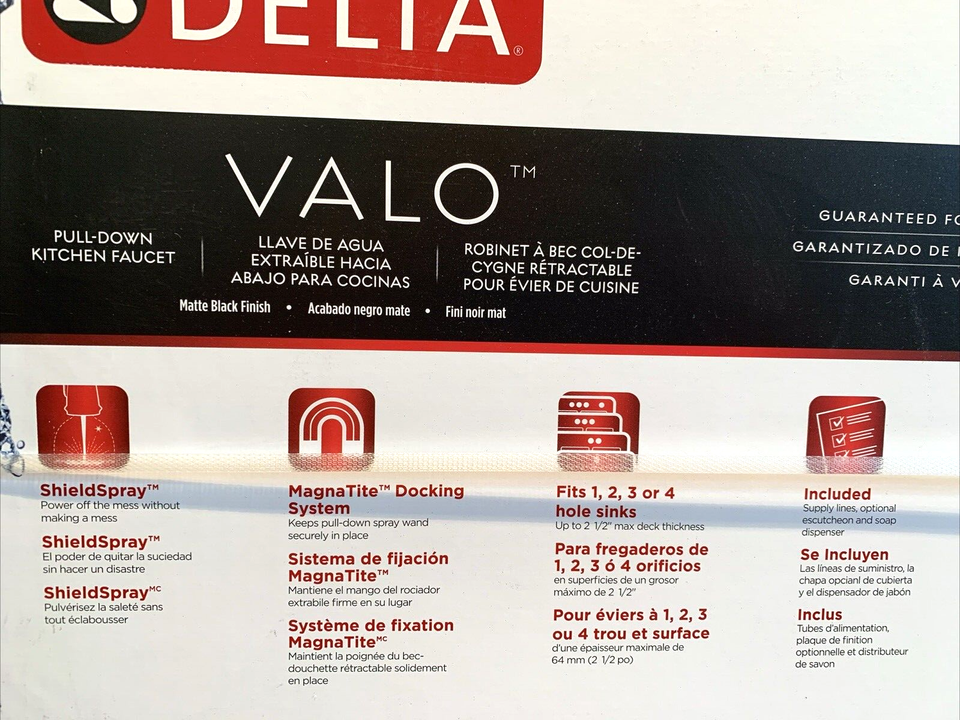 Delta Valo PullDown Sprayer Kitchen Faucet Matte Black 19791ZBLSDDST