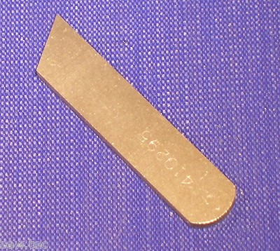 UNTERES MESSER PASSEND FÜR JUKI BERNINA BERNETTE OVERLOCK / SERGERS #410295 (113)