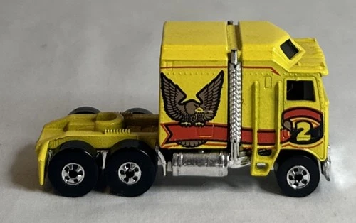 Vintage 1982 Hot Wheels Semi Truck Thunder Roller Diecast