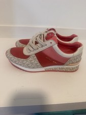 Michael Kors MK Logo Low Top Lace-Up Athletic Sneakers Pink/Beige