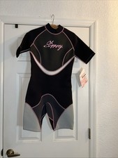 Slippery Women  s Short Wetsuit Size Large New With Tags
