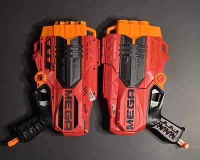 Hasbro Nerf Mega Tri-Break mit 4 Mega Darts