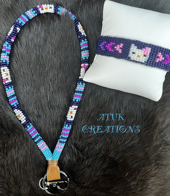  Hell0 K1ttyBeaded Wristlet and Bracelet 