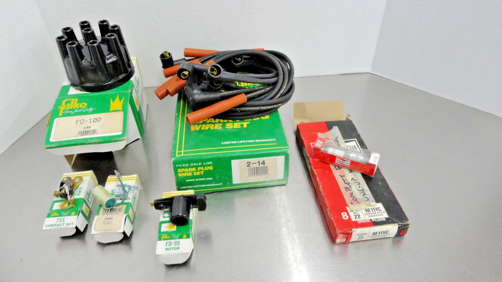 Ford 390 Engine Tune Up Kit Filko FO-100 75S FO-99 2-14 FO-217 Champion RF11YC