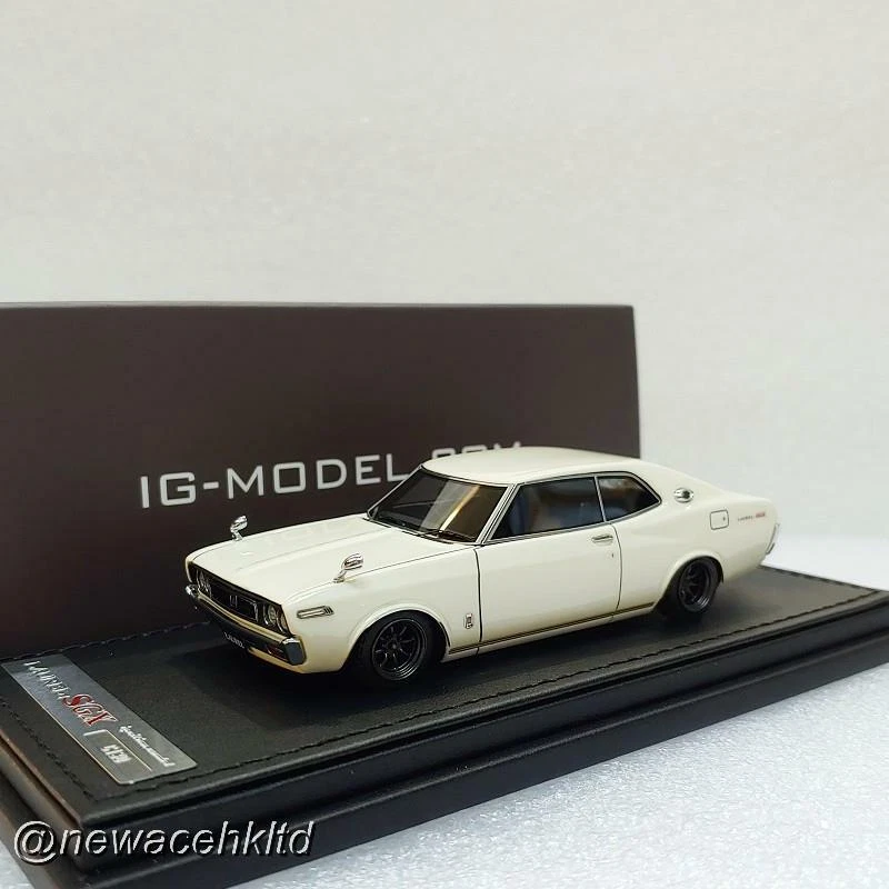 Nissan Laurel 2000SGX (C130) White Ignition Model 1/43 #IG1905 | eBay