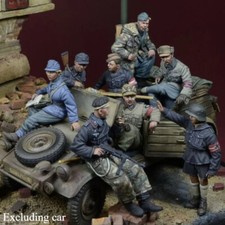 Modellino figure in resina 1/35 kit The Last Kubelwagen 8 figurine non assemblate non dipinte