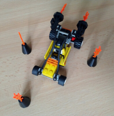 Lego 6519 Rennwagen mit Flammen Turbo Tiger von 2000, vollständig mit OBA