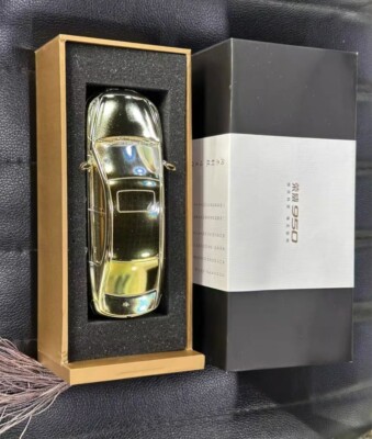 RARE Dealer Version 1/32 SAIC Roewe 950 Car Model