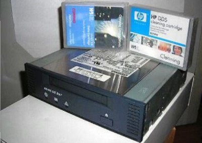 COMPAQ 169024-001 DDS-4 DAT40 BLUE 5.25'' Internal Data Tape Drive + TAPES
