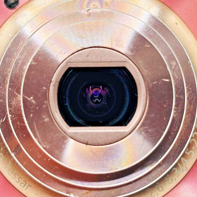 SONY Cyber-shot DSC-W570 Pink 5x Zoom 16.1 MP Digital Camera