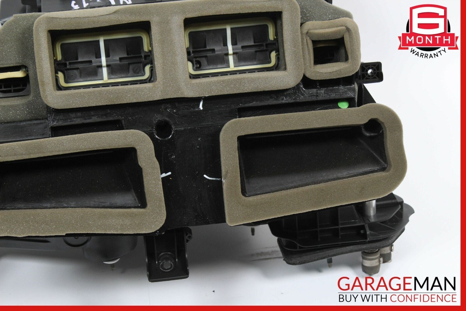 Maserati Ghibli 2014-2017 RIGHT Air filter box