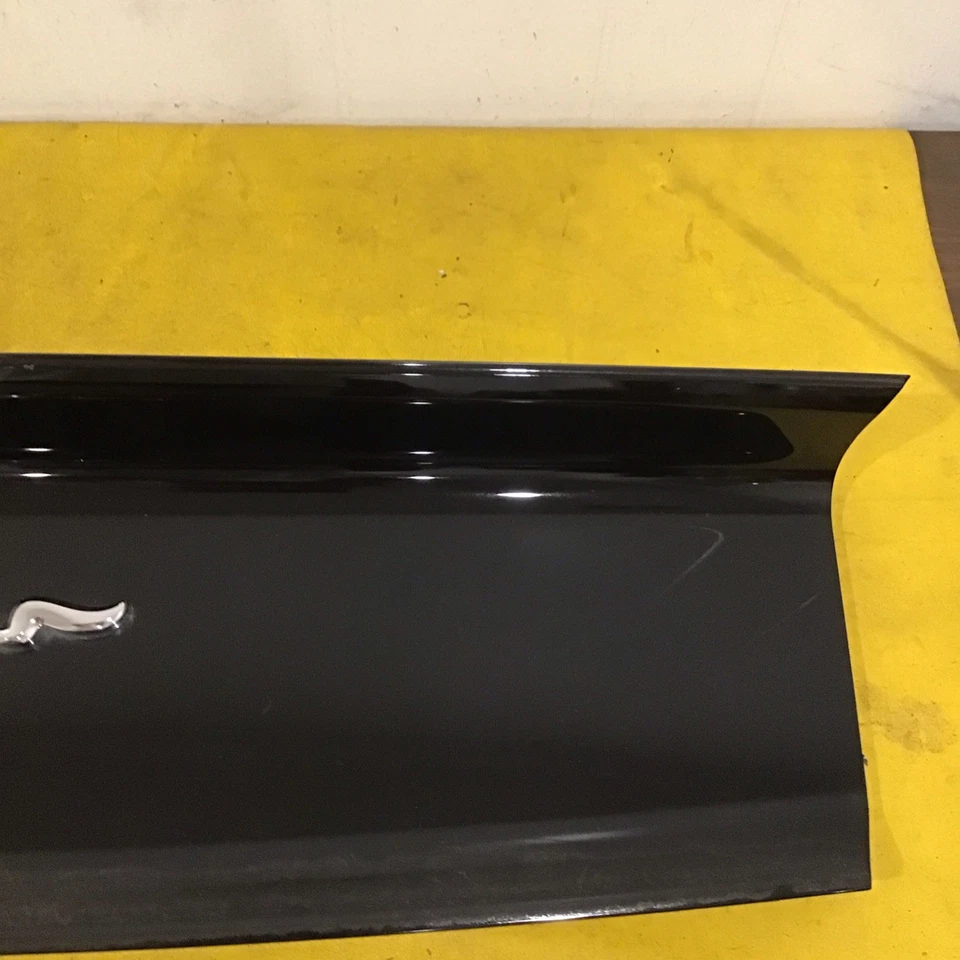 2015-2017 Ford Mustang Rear Trunk Lid Trim Panel W/ Camera FR3B-6342504 OEM - Image 4 of 4