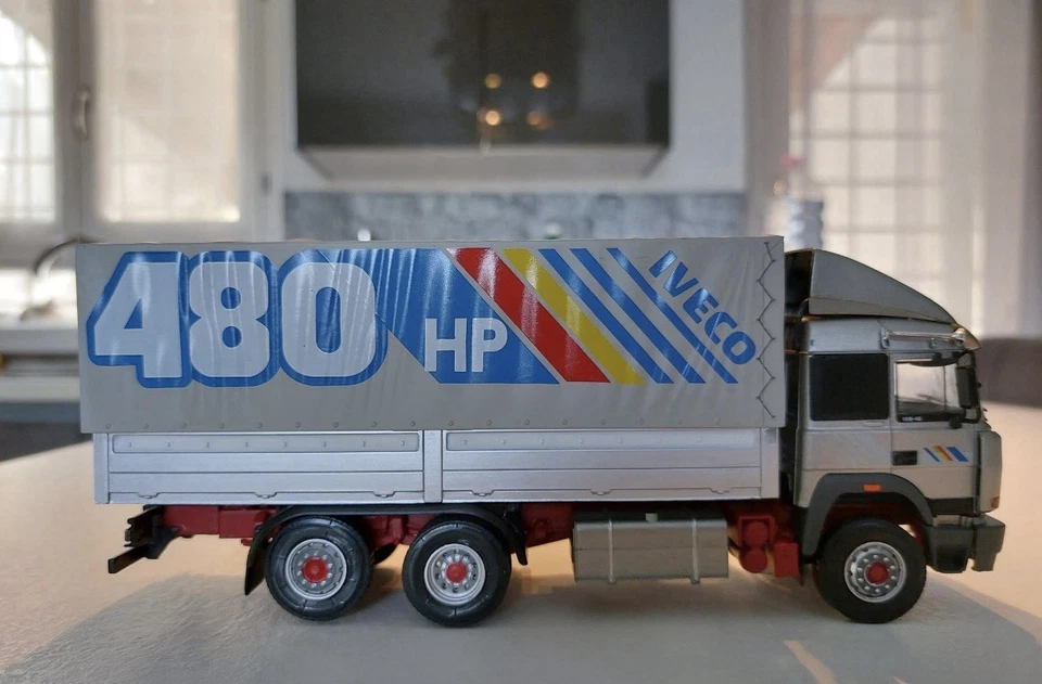 Camion Vintage Truck IVECO TURBOSTAR 190-48 / 1992 - Die Cast Model 1/43 - Immagine 3 di 4