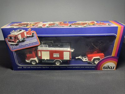 Vintage Siku 24/50 Water Cannon Fire Engine #2921 w/ Box 1:55