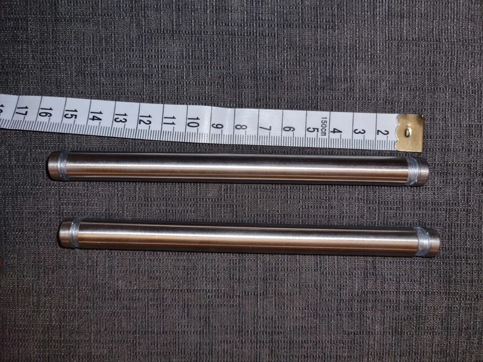 Espositore In Plexiglass A Scaletta 4 Ripiani Trasparente - Immagine 4 di 4