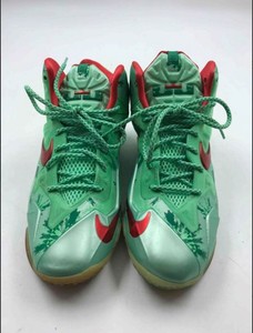 lebron xi christmas