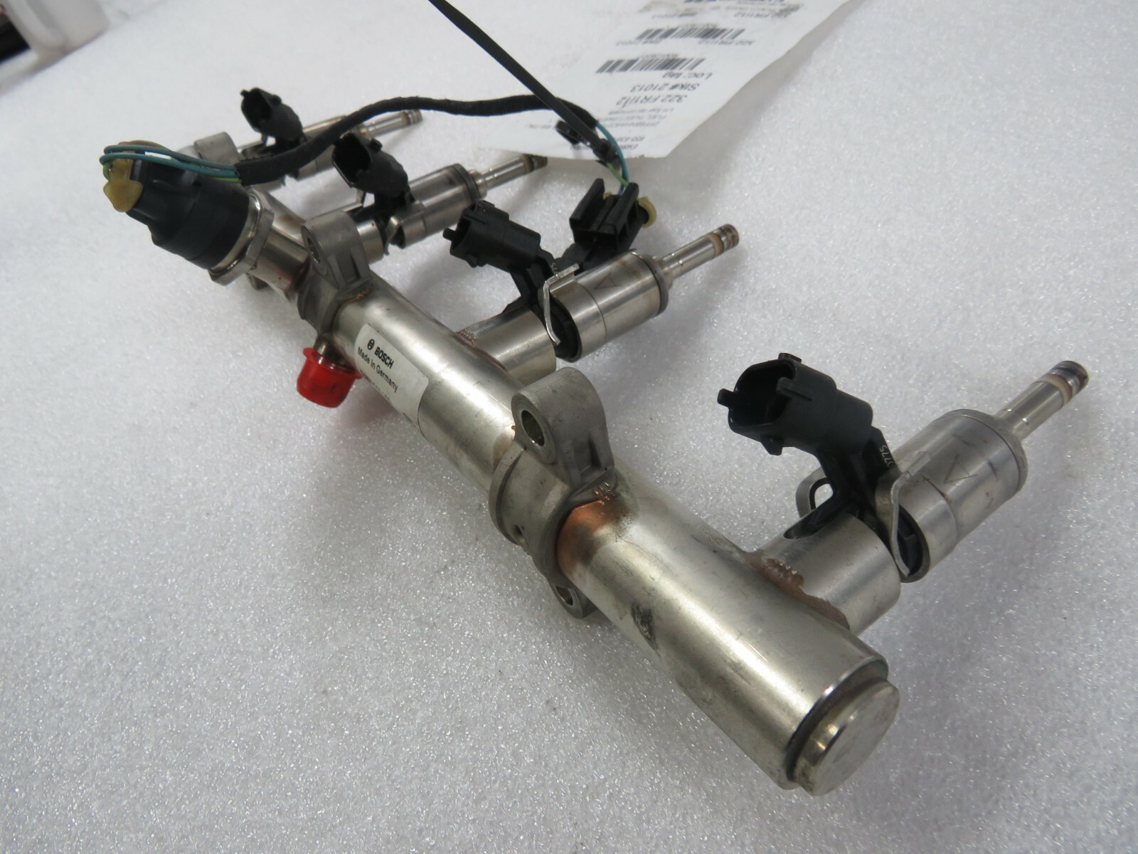 Ferrari 458 Italia, Spider, Fuel Rail w/ Injectors, Used, P/N 250777