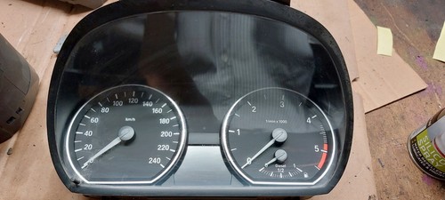 Tacho BMW 1er E81 E82 E87 Diesel Tachometer Kombiinstrument 914147501 102495275