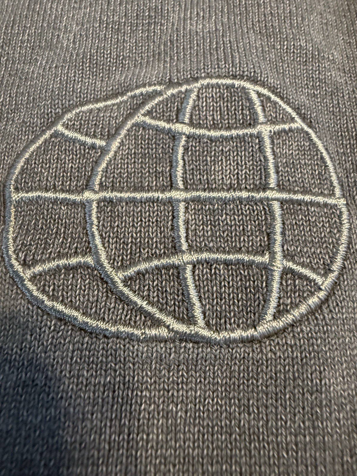 Zara Men’s Distressed Muscle Tank Size large thumbnail 2