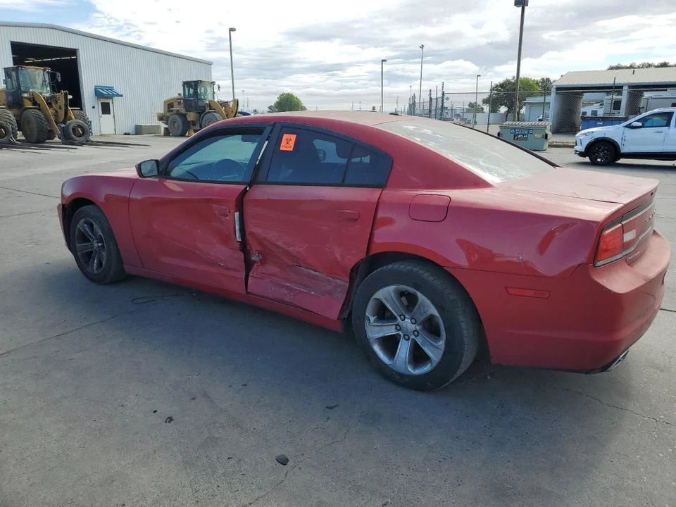 Tanque de combustible usado se adapta a: Dodge Charger 2011 3,6 grado A Foto 2 de 4