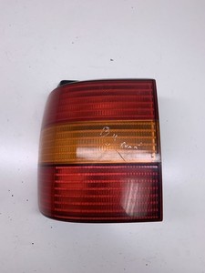 Volkswagen PASSAT B4 1995 Links Rückleuchte Heckleuchte 3A9945111 DRA4759