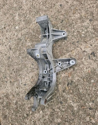 VW Phaeton 3D Tuareg 7L 3.2 Aggregatehalter Lichtmaschine Halter 022260089F