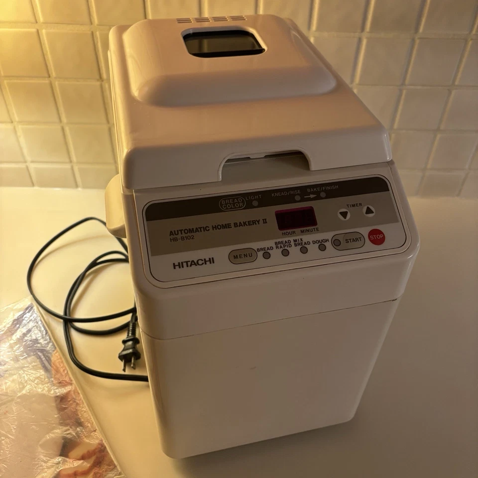 Máquina para hacer masa para pan HITACHI HB-B102 automática panadería casera II libro funcionando Foto 3 de 4