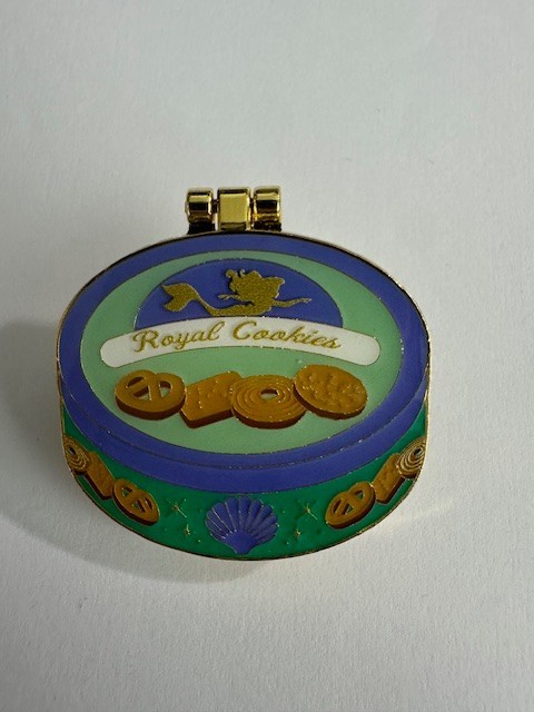 Loungefly Disney Princess Royal Cookies Hinged Blind Box Ariel Disney Pin F8