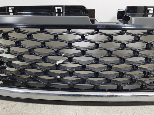 RANGE ROVER L320 09-13 SIDE & FRONT GRILLE FRONT IN BLACK, SIDES IN GREY COLOUR - Picture 4 of 24
