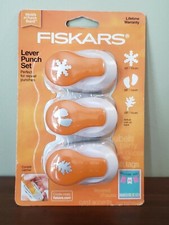 Fiskars 155050 Set Of 3 Lever Punch Pack, Design: Snowflake, Feet, Leaf-New 