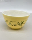 Pyrex Spring Blossom Green Mixing Bowl 401 1.5 Pint Yellow Vintage