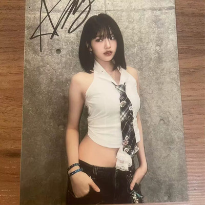 IVE An YuJin Autograph Photos Signature Fidelity Gifts 6 Inch An YuJin Signature