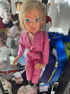 Lady Penelope string puppet